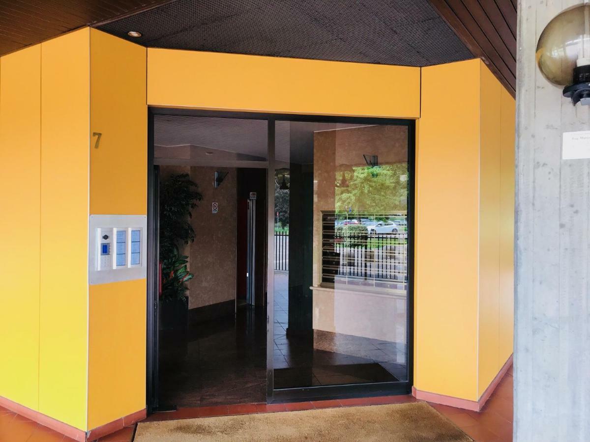 Chic Panoramic Apartment Bergamo Luaran gambar